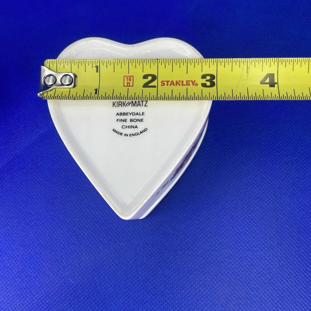 Set of 2 Heart Shaped Floral Kirk & Matz Bone China Trinket/Jewelry/Pill Boxes